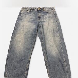 Zara Relaxed Fit Light Blue Jeans